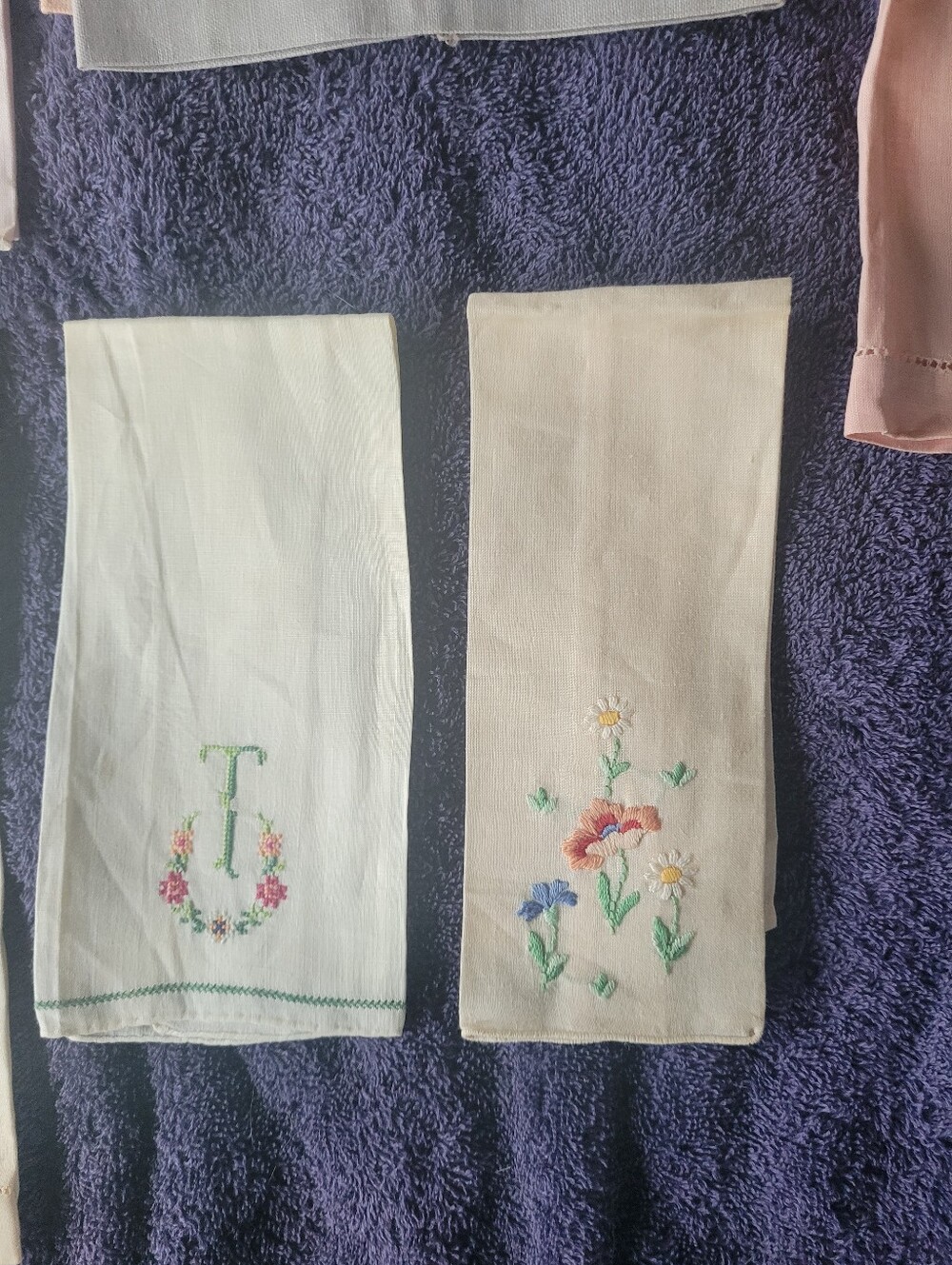 Vintage Embroidered Linen Napkins and Handkerchiefs - Pastel Pink Floral Mix - Picture 5 of 7